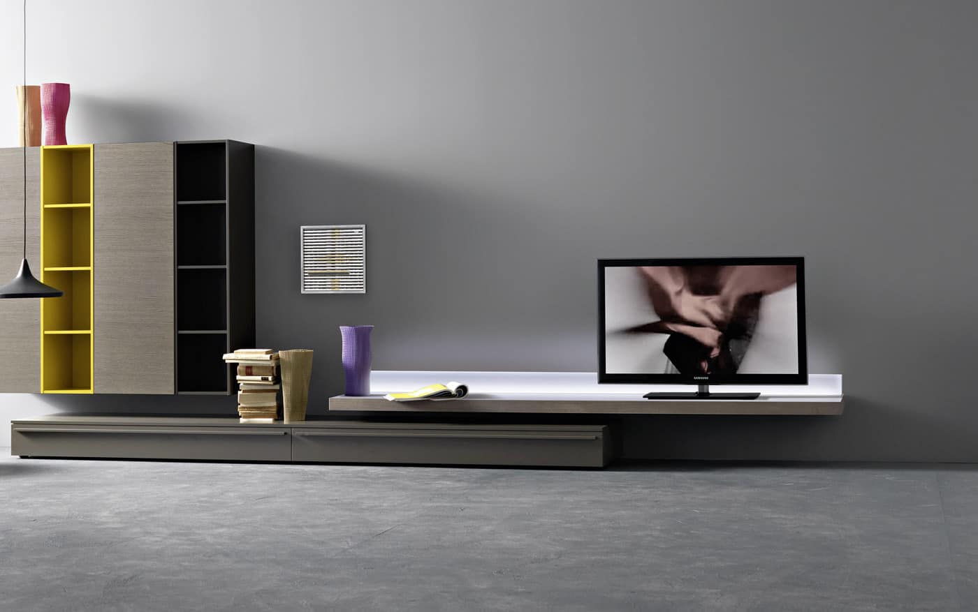 Tv wand – midir